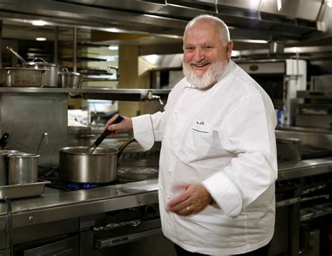 How rich is michael richards ? Ruth Reichl's review of Michel Richard's original L.A ...