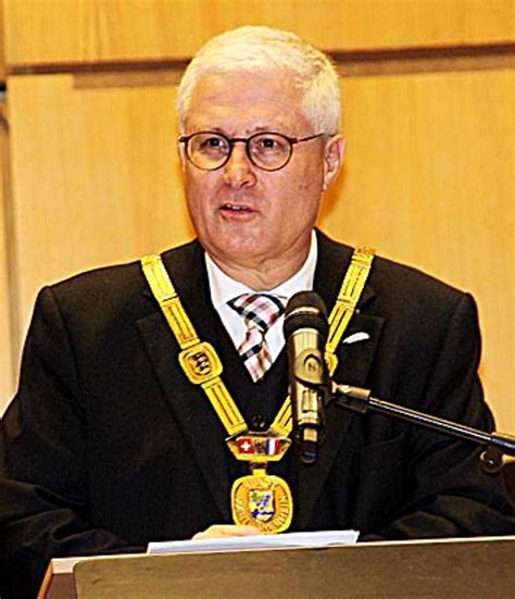 Alle geschäftszeiten bank zu weil am rhein und um. Weil am Rhein: Mit kühlem Kopf der Wirklichkeit stellen ...
