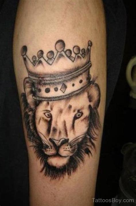 Crown And Lion Tattoo Tattoo Designs Tattoo Pictures