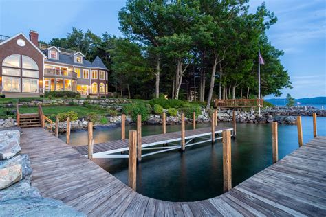 I have because it's the lake that bob wiley (played by bill murray), the neurotic patient newly acquired by dr. #ForSale🔥 Beautiful Winnipesaukee home with picturesque ...