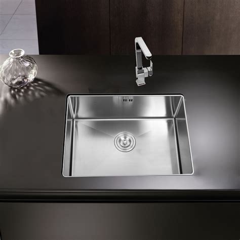 Kitchen Sink Undermount Handmade Brushed Seamless 304 Stainless Steel