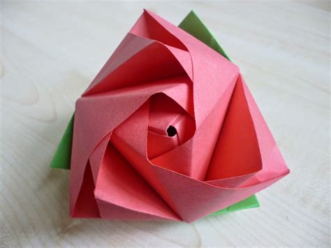 Make Easy Origami Rose ~ Instructions Origami Kids