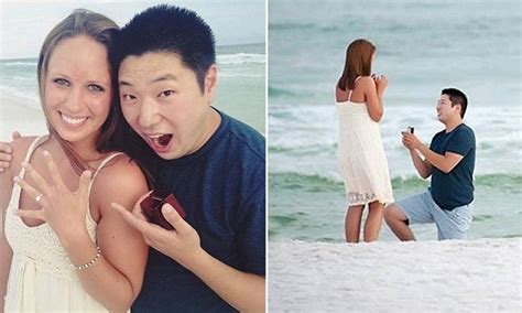 Florida Couple Overjoyed After Stranger Captured Mans Proposal And