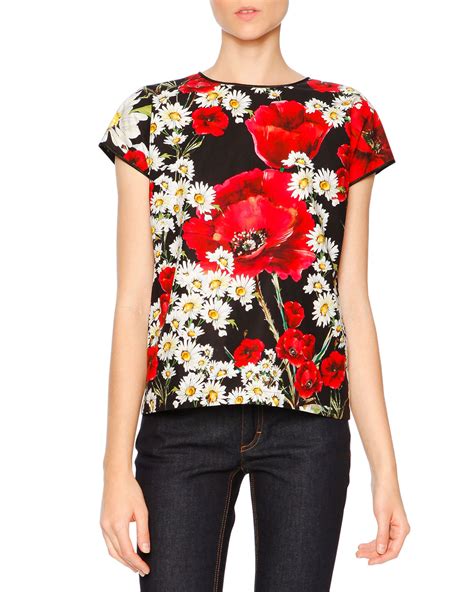 dolce and gabbana cap sleeve poppy and daisy t shirt and mid rise skinny jeans