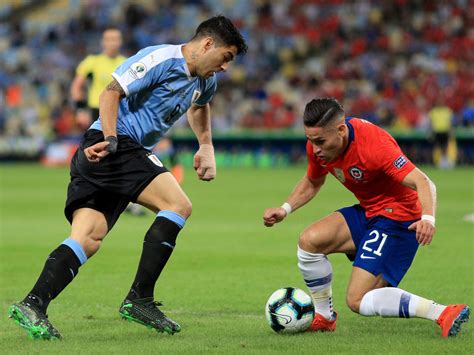 Gianluigi buffon and giorgio chiellini have extended their juventus contracts until. Copa América » News » Hands vom Goalie? Suárez macht sich ...