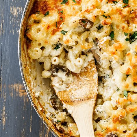 Creamy mushroom pasta bake - Simply Delicious | Recipe | Vegetarian