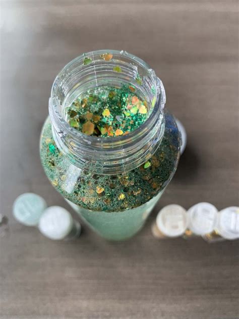 How To Make A Mindfulness Glitter Calm Down Jar