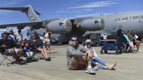 Mcchord Airmen Highlight Their Mission During Jblm Airshow Team