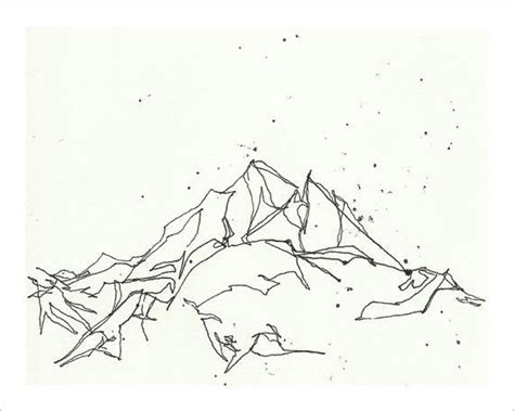 Studying these striking images of black and white mountains is a way to get inspiration and to get your creative juices flowing. Pin on Треугольники