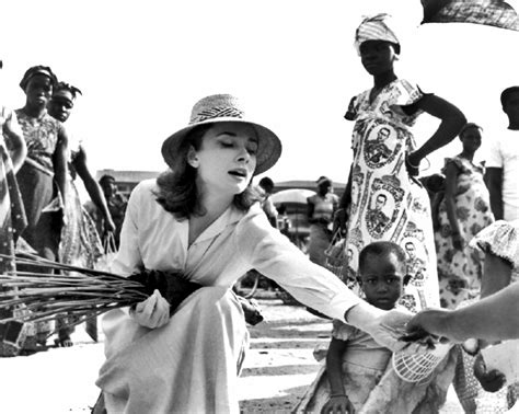 Audrey Hepburn And Unicef Vintage Iz