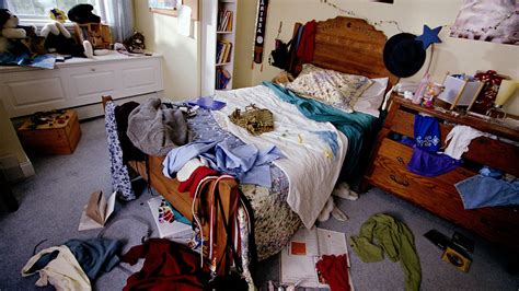 The Surprising Reason Why I No Longer Get Angry About My Daughters Messy Room Huffpost
