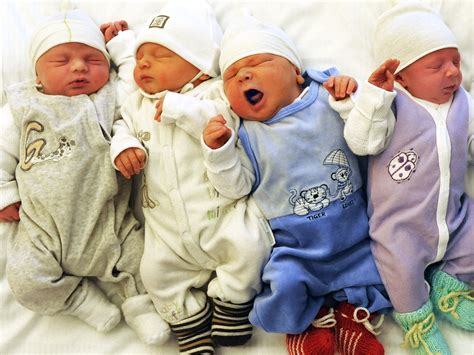 Newborn Babys Weight Could Affect How Much They Trust People In
