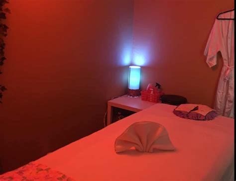 Sunflower Massage Spa Location And Reviews Zarimassage