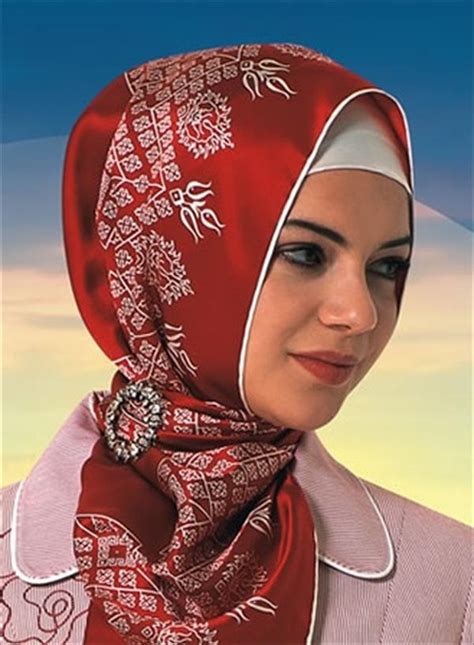 Muslim women in hijab, islamic niqab, chador, burka and scarf new trends 2017. » What Hijab That Suits Your Face?
