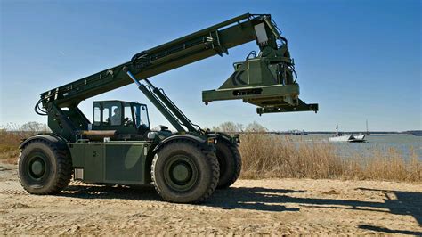 Pin By Bmj 253 On Forklifts 12 24 2017 Military Engineering Kalmar
