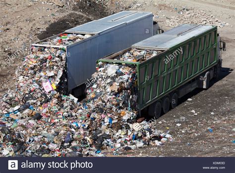 Garbage Truck Landfill Stock Photos And Garbage Truck Landfill Stock