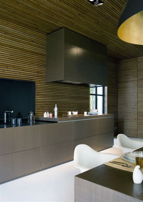 Modern Kitchen with Striped Wall Panel Decor - Interior Design Ideas