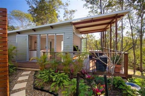 Practical And Inspiring Tree House Granny Flat In Queensland Australia