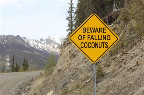 Witty Signs Keep Drivers Focused On Tricky Alaskan Road Cnn