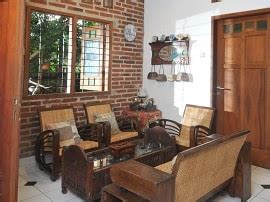 Ini adalah contoh koleksi gambar indah tetang design interior rumah type 36/72 yang dapat di download. 8 Interior Rumah Klasik Jawa Paling Menawan - RumahLia.com