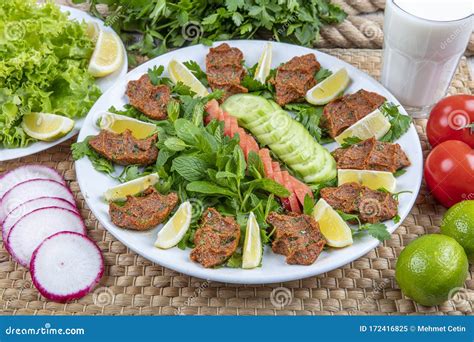 Cig Kofte Turkish Traditional Food Traditional Turkish Raw Meat