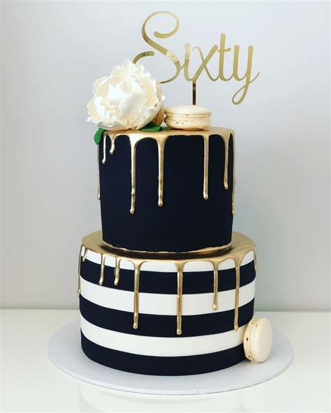 Super Classy Gold Black And White On This Cake By Sweetcakesamanda