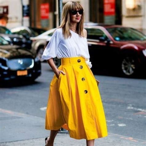 faldas para sacarte provecho según tu tipo de cuerpo en 2022 moda amarilla faldas de moda