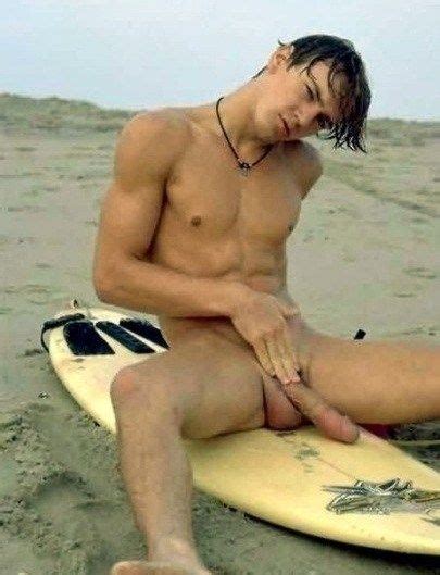 Nude Surfer Dudes XXGASM