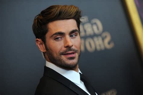 If there is one thing that fans of zac efron want to be kept in the loop about, it's his dating life. Zac Efron did not sing at the HSM meeting-Somag News