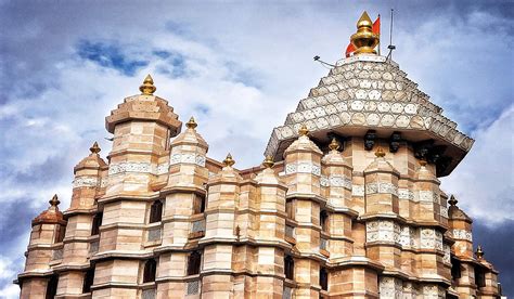 10 Best Temples In Maharashtra For A Mesmerizing Religious Experience