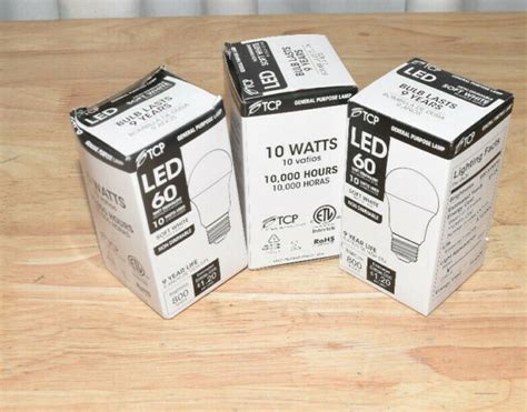 Set Of 3 Intertek 10 Watt Light Bulb 800 Lumens 10000 Hours Ebay