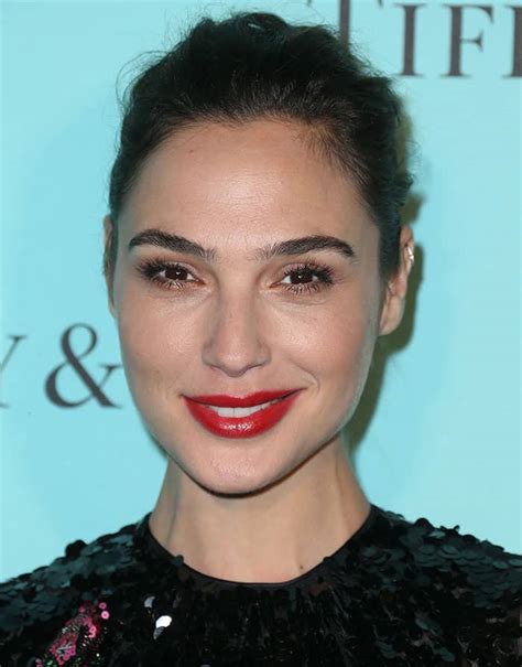 Gal Gadot Wows In Dolce And Gabbana And Satin Pumps