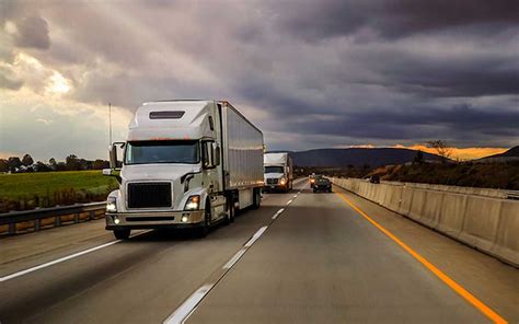 Hybrid heavy-duty truck concept could mean greener big rigs - SlashGear