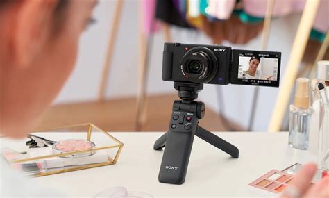 Sony Zv 1 Compact Vlogging Camera To Likely Launch In India On 24th July Tech