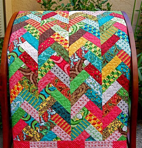 Here are the 7 steps to make a quilt: scrappy braid quilt | Quilt patterns, Quilts, Herringbone ...