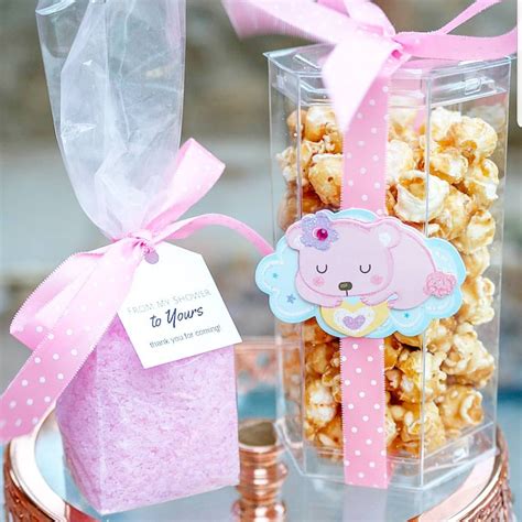 Here Are 2 Fun And Easy Diy Baby Shower Favor Ideas Using The Awesome