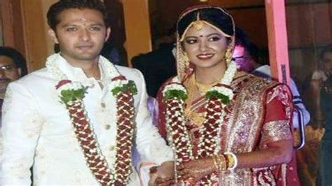 Tanushree Duttas Sister Ishita Dutta Got Hitched In A Bengali Brides
