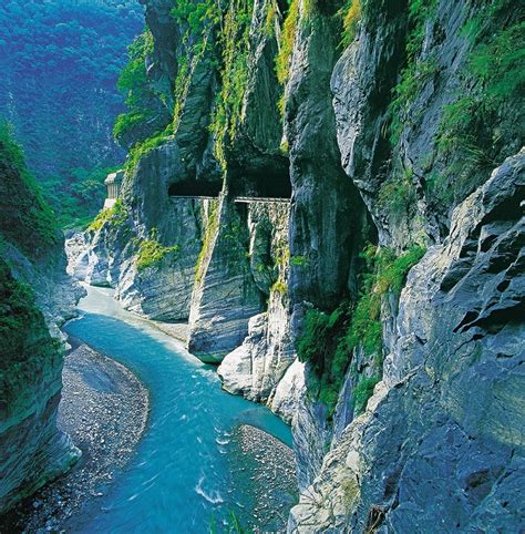 太魯閣惠宇民宿 tesisindeki fiyatlar konaklamanıza bağlı olarak değişiklik gösterebilir (ör. 太魯閣樂活趣體驗 報名 - ITW01