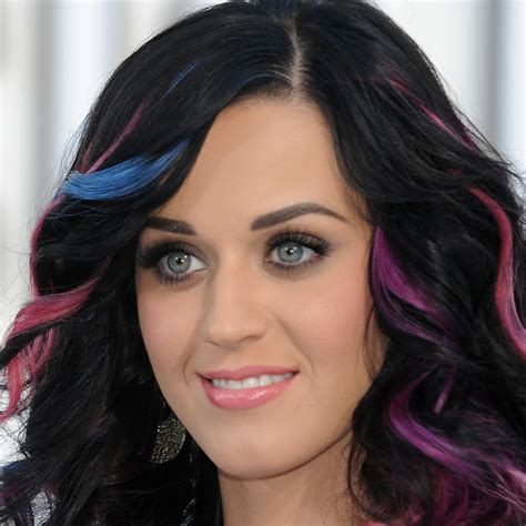 Katy Perrys Sesame Street Duet With Elmo Has Been Pulled For Being Too Cleavage Telegraph
