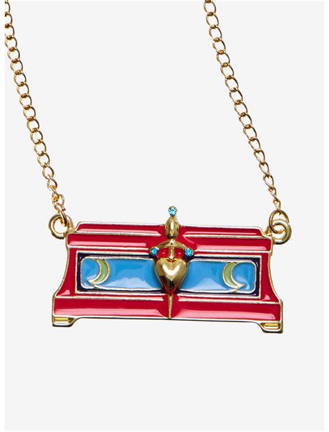 Disney Villains Snow White Evil Queen Box Pendant Necklace Hot Topic