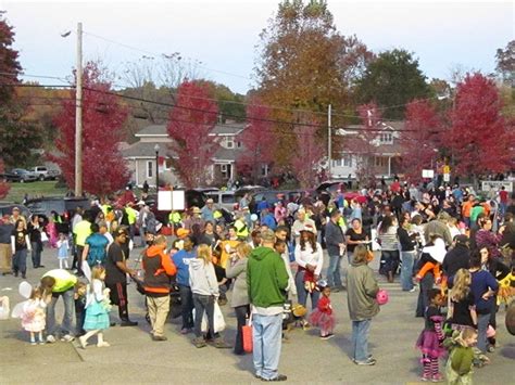 Fall Festival To Reach 7000 In Waverly Baptist And Reflector