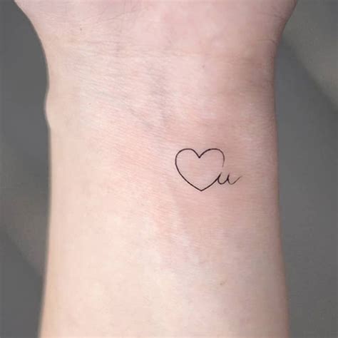 65 Cute Small Tattoos For Women Tiny Tattoo Ideas 2020