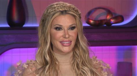 Brandi Glanville Gives Unwanted Kisses To Caroline Manzo During Shooting