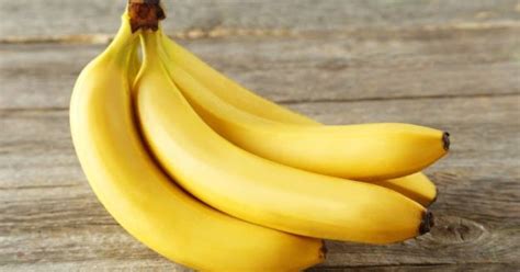 20 Powerful Reasons To Eat Bananas
