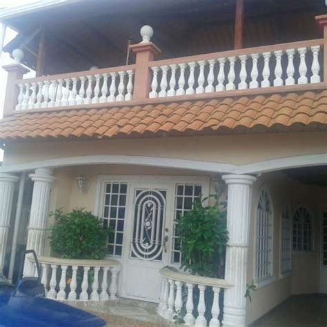 Alquilo o vendo altos de las acacias en Juan Díaz  Casas en alquiler