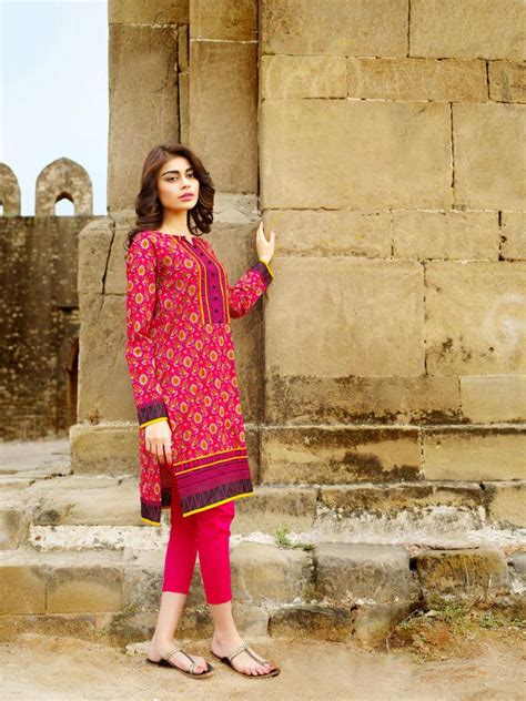 Latest Summer Kurti Designs 2018 Collection For Women Pakistani
