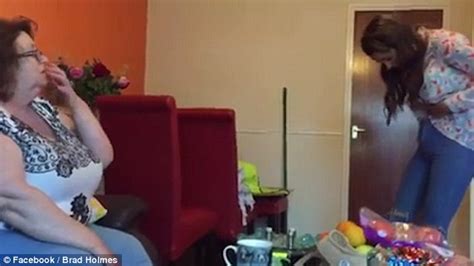 Brad Holmes Rubs CHILLI On His Girlfriend S Tampon But Prank Is Too