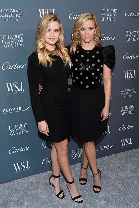 Reese Witherspoon And Ava Phillippe See Look Alike Photos Of The Pair