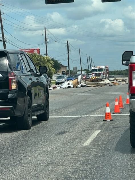 Breaking News: PHOTOS: Accident Leaves Debris: Mockingbird Detour