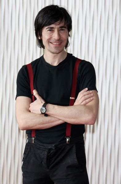 Luigi lo cascio 53 anni, 20 ottobre 1967 (bilancia), palermo (italia) dettagli biografia, filmografia una famiglia col vizio del cinema nato in sicilia, luigi lo cascio segue la tradizione di famiglia partecipa alla commedia di francesca archibugi il nome del figlio e alla saga di smetto quando voglio. Luigi Lo Cascio Resimleri - Sinemalar.com